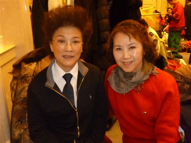 在影视化妆的团队里，是不是很容易见到明星