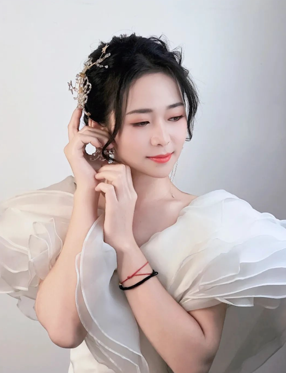 做影视化妆我用了7年时间沉淀 你觉的我一步登天吗