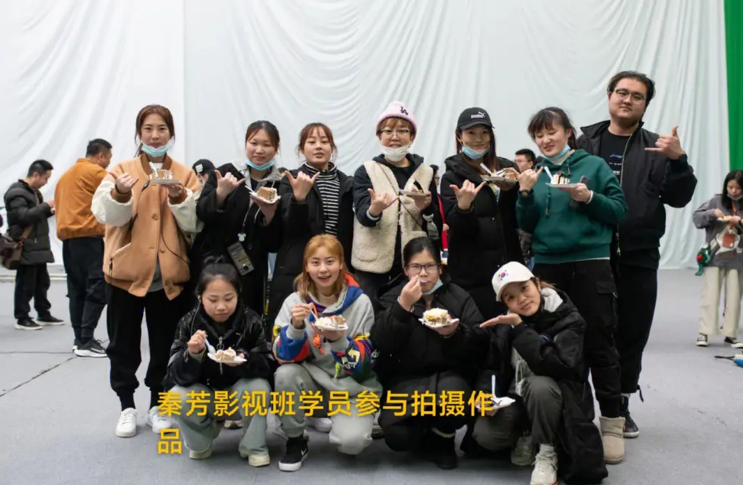 云南的影视化妆学校 有多少 哪个是可以去学的