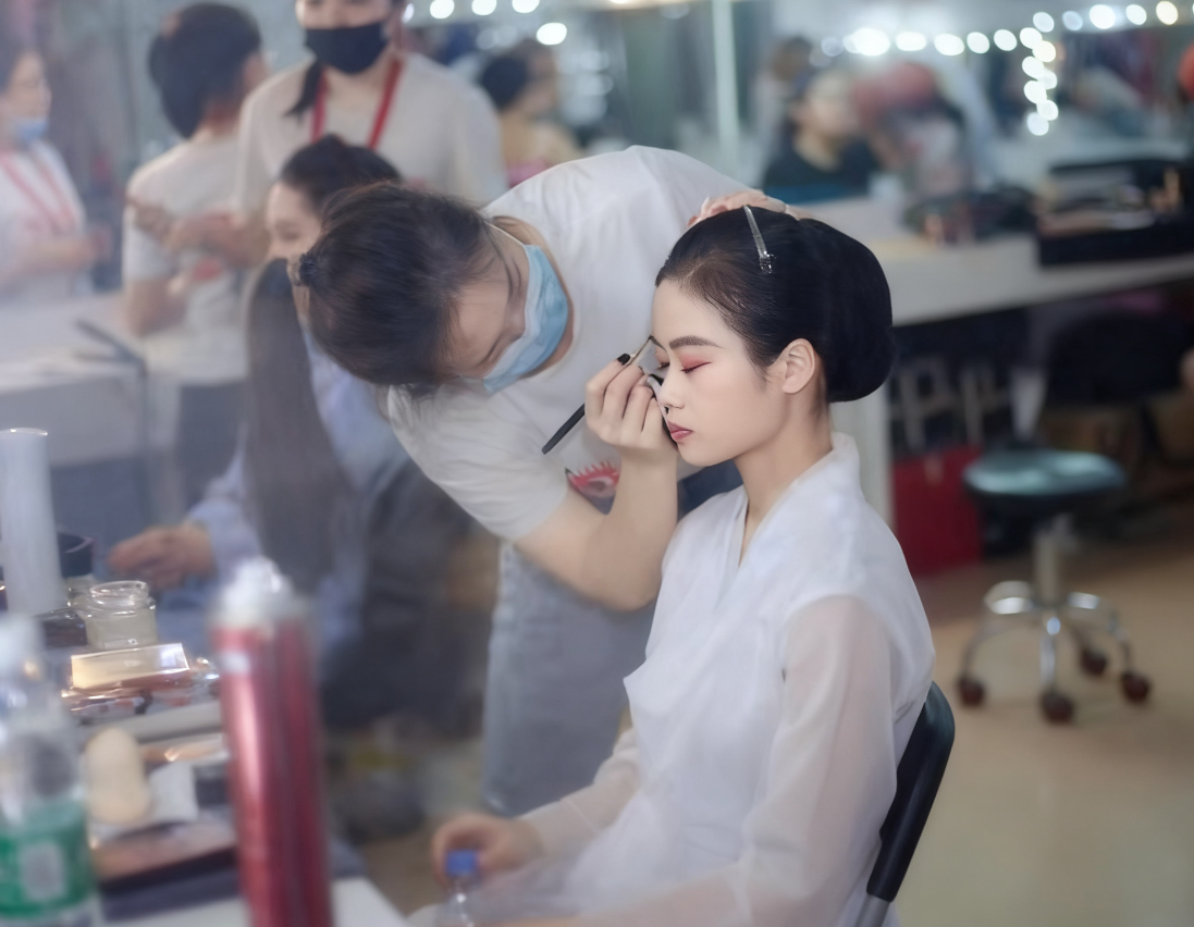 美业培训学习经历与收费详解