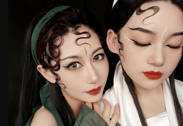 北京几个民间非常牛的化妆学校对比