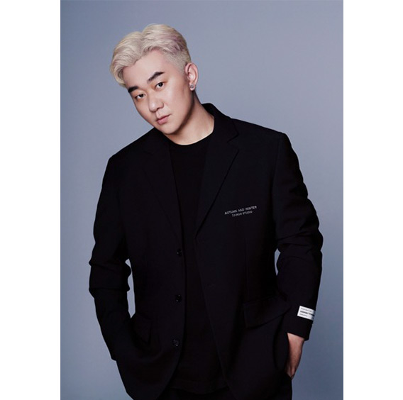 国内知名化妆造型师 徐海云